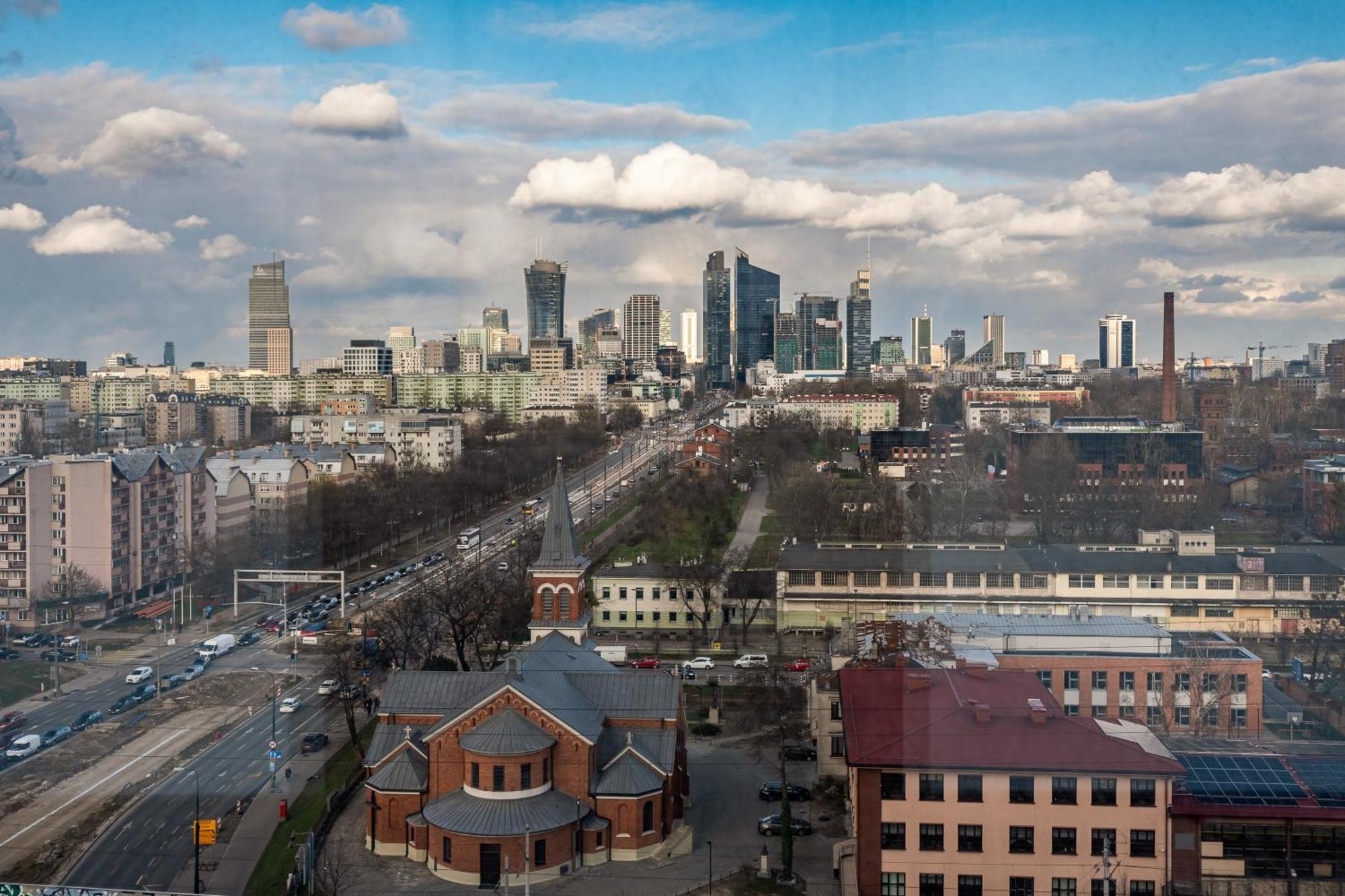 Butas Dla Wszystkich Kasprzaka 29 Warsaw